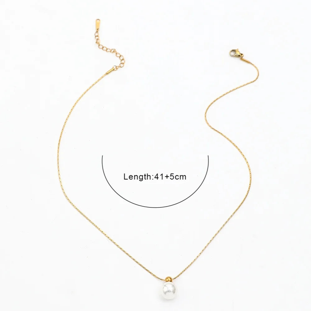 Freshwater Pearl Pendant Necklace