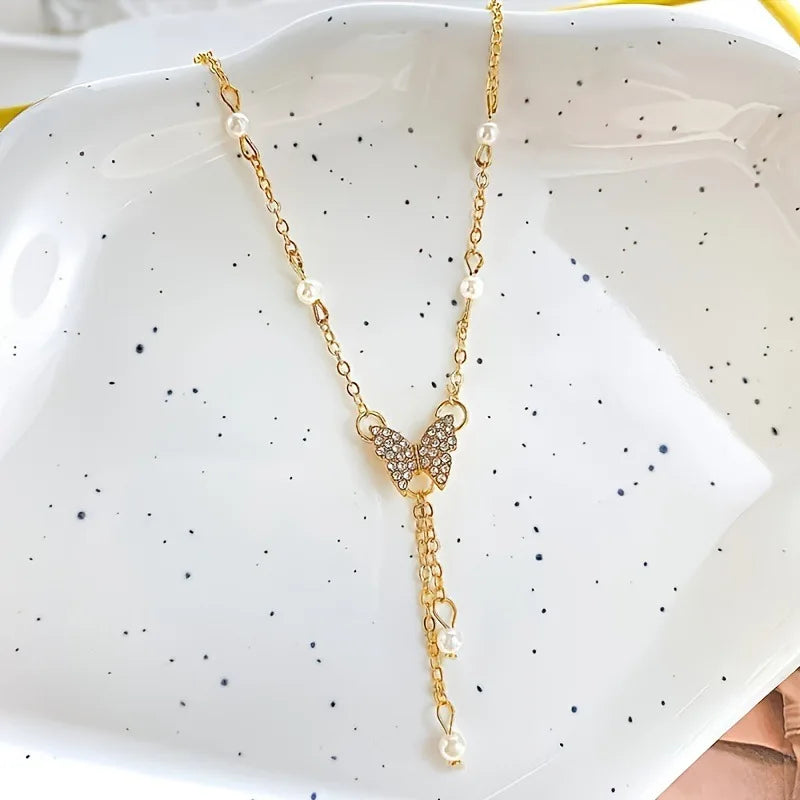 Butterfly Pearl Collar Necklace
