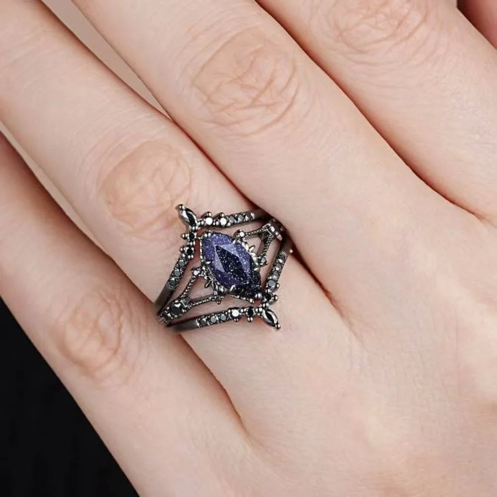 Noctra Ring Set