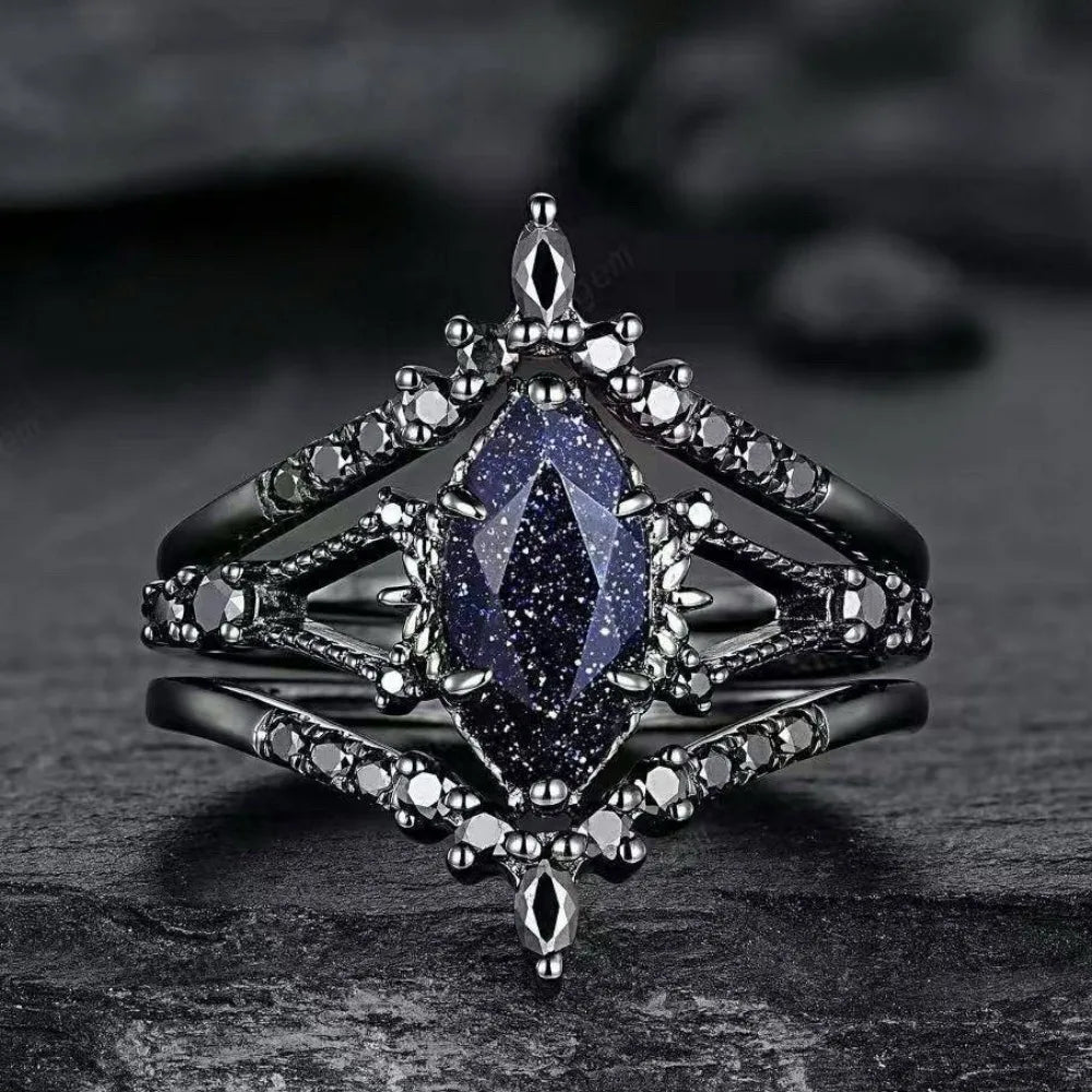 Noctra Ring Set
